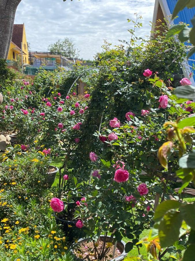Homestay Khu Vuon Hoang Gia Da Lat Eksteriør billede
